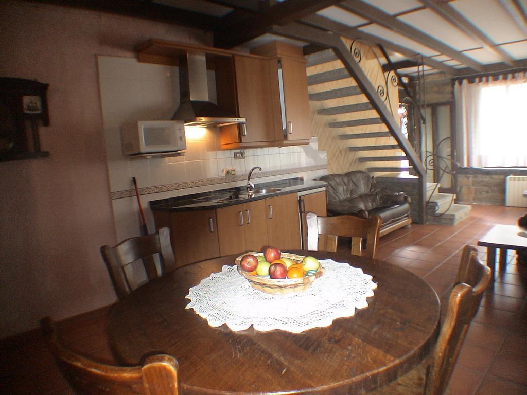 Maison d'hôtes Casa Del Cura à Rozas Chambre photo